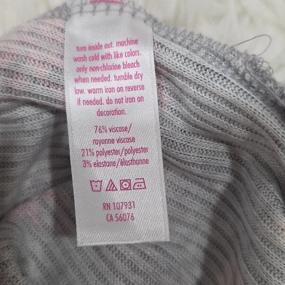 Justice Pink & Gray Floral Top. Size 10. NWT